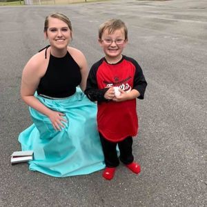 Meet your Posher, Alexis